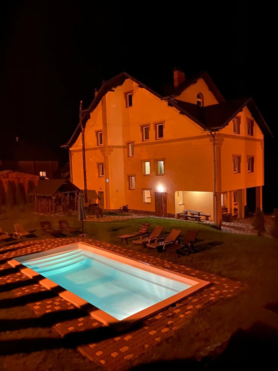 Гірська палітра Bed and Breakfast in Lviv Oblast