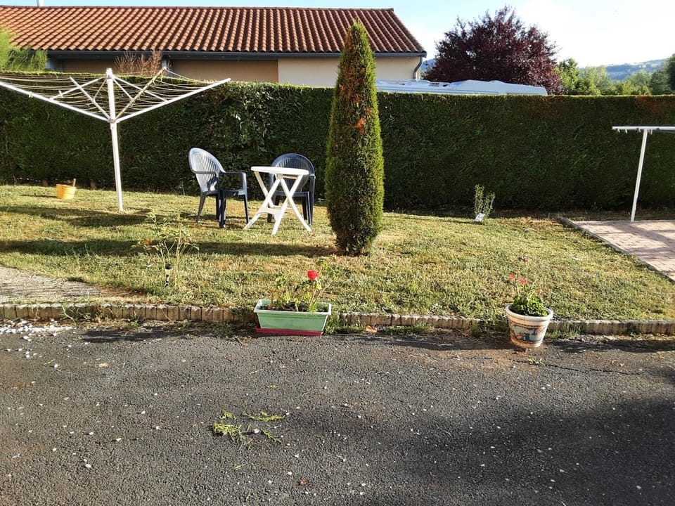 Chez Marie france Vacation rental in Auvergne-Rhône-Alpes