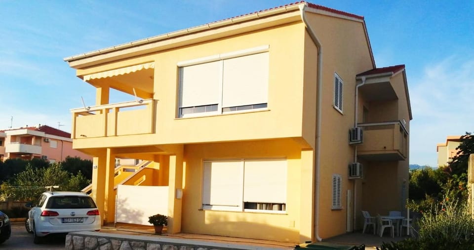 Facade/entrance, Property logo or sign