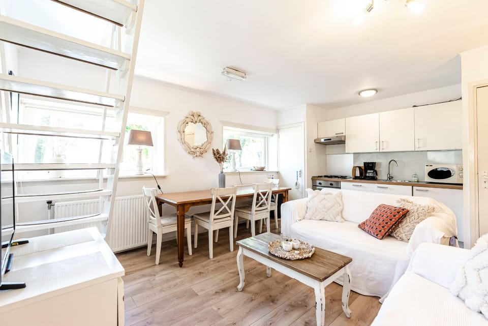 Living room, kitchen