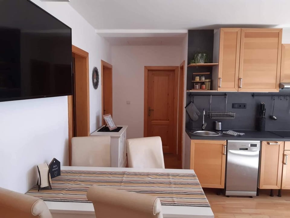 Property building, Kitchen or kitchenette