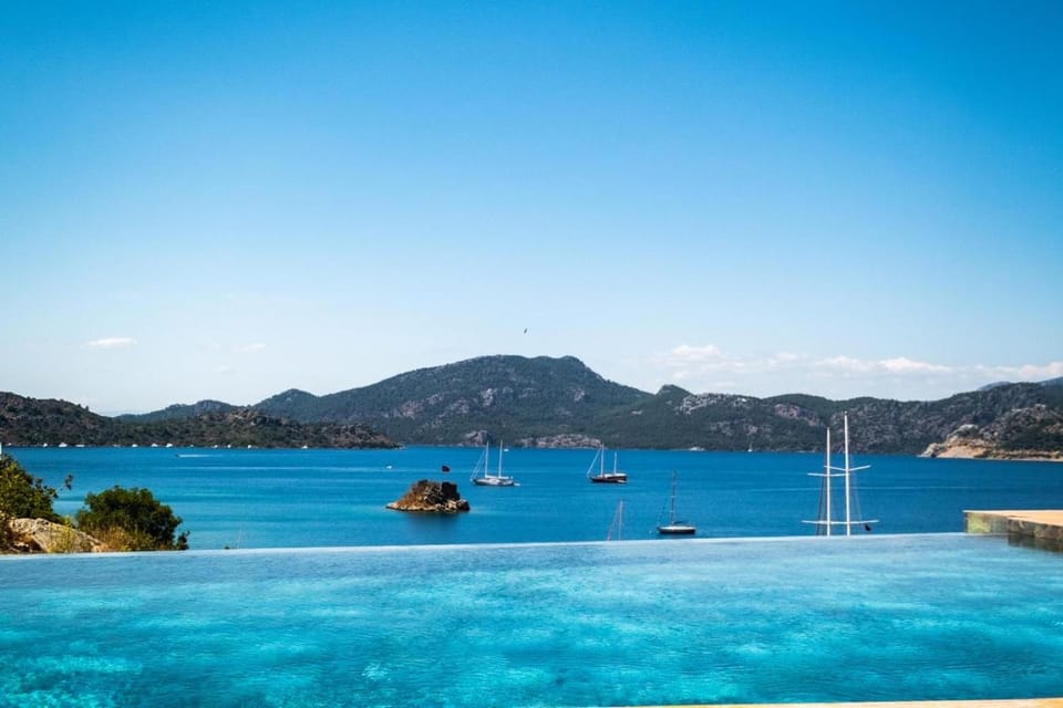 Nearby landmark, Day, Natural landscape, Mountain view, Pool view, Sea view, Swimming pool