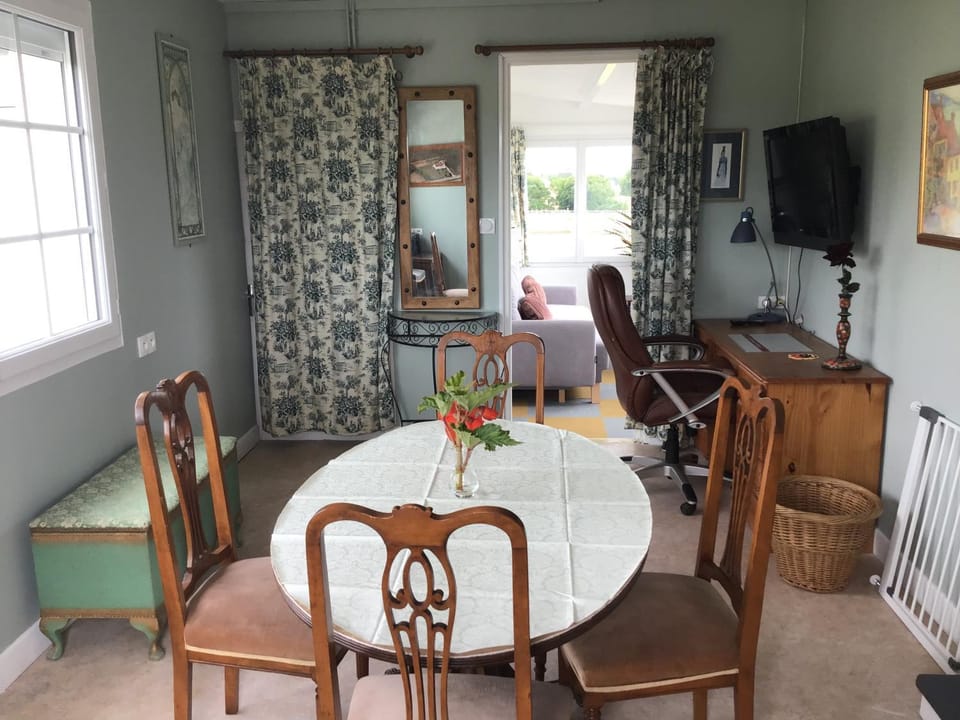 Le Cottage Apartment in Nouvelle-Aquitaine