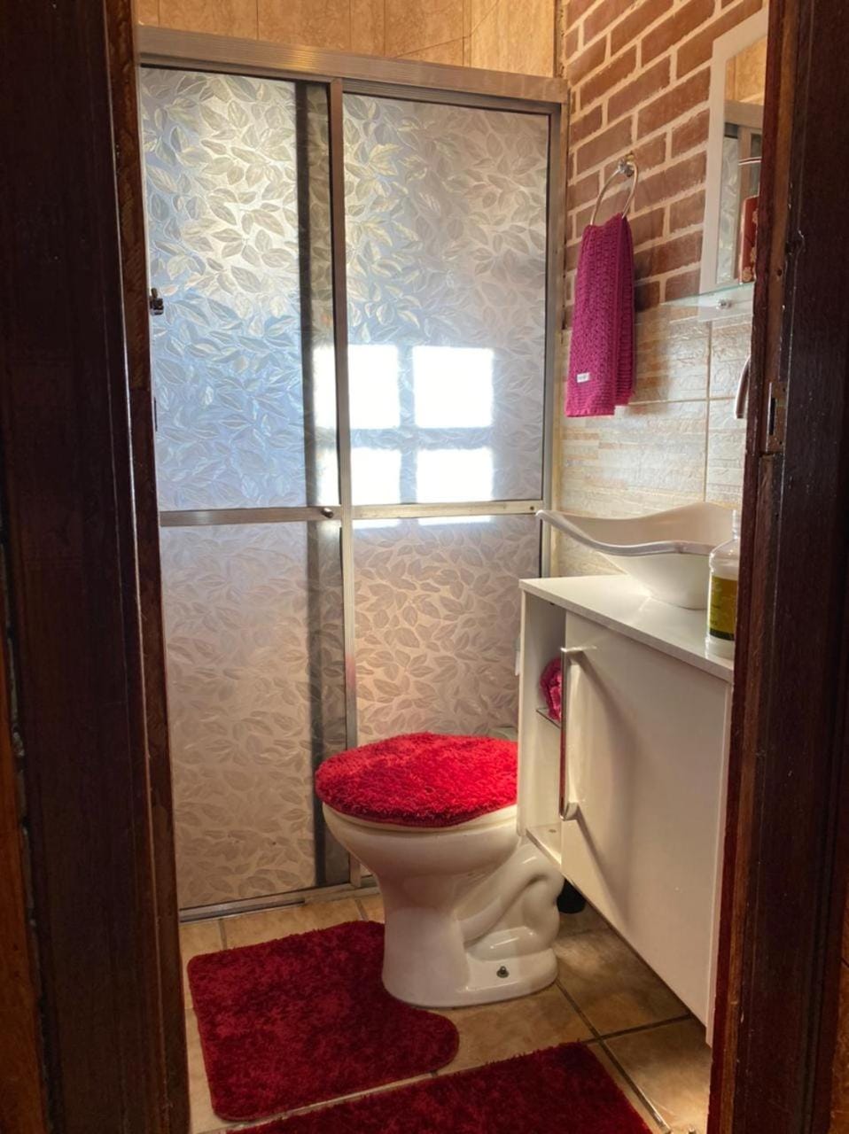 Shower, Toilet, Bathroom