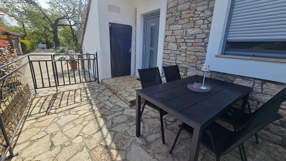 Meressa Maša Apartment Apartment in Istria County