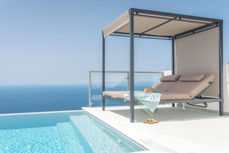 Sea view, Swimming pool