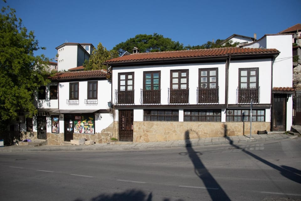 Property building, City view