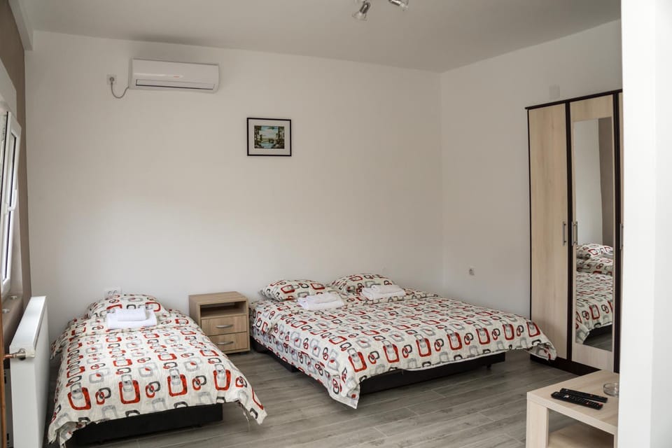 CITY APARTMENT BB Apartment in Zlatibor District, Serbia