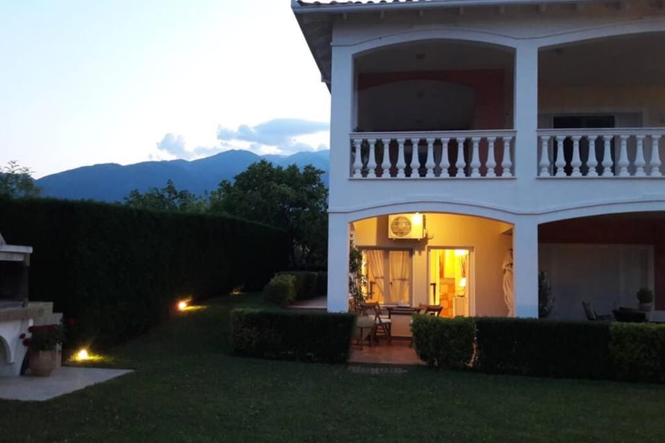 Luxurious Independent Room and Garden House in Pieria, Greece