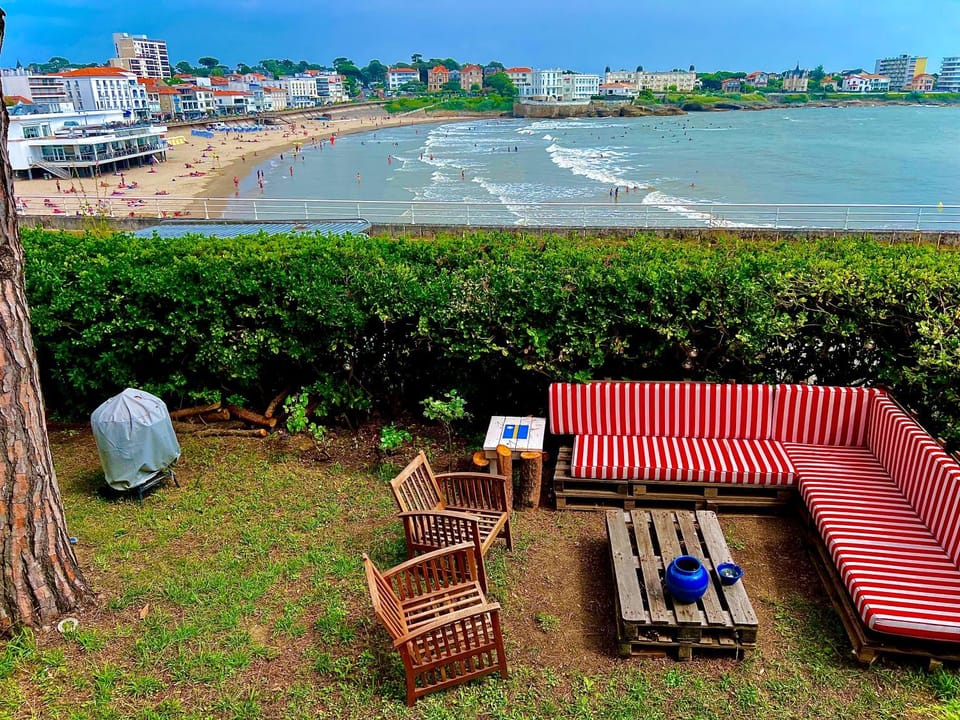 Garden, Beach, Sea view