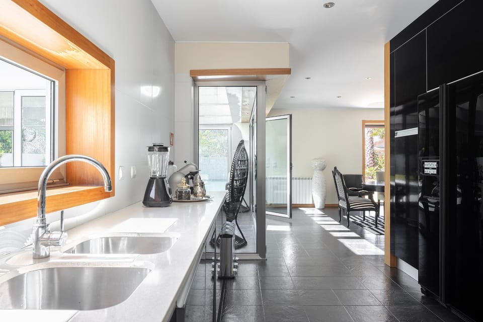 Coffee/tea facilities, Kitchen or kitchenette