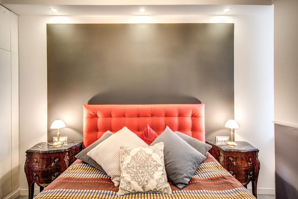 Bed, Bedroom