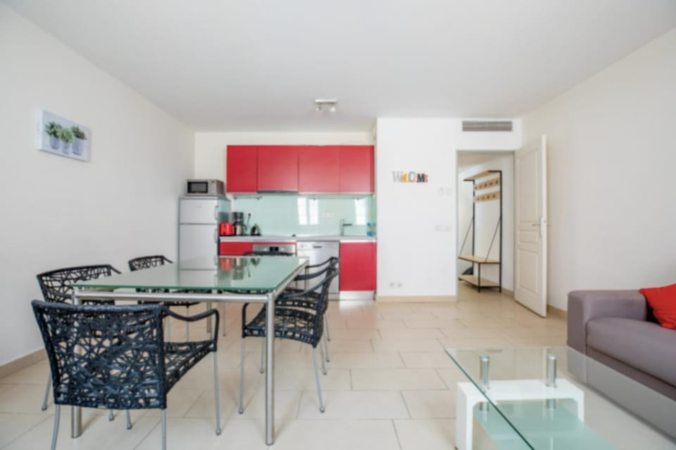 Bright Apartment In The Heart Of Cannes Apartment in Cannes