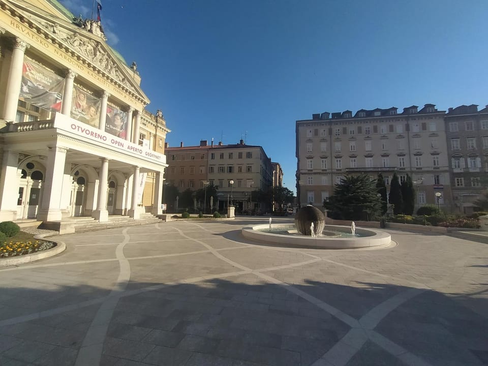 Nearby landmark