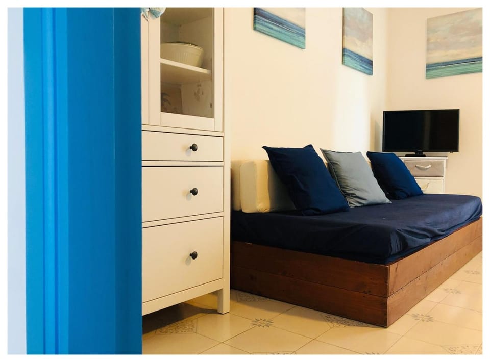 A Casitta Apartment in Lipari