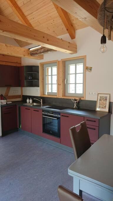 Mothsgut - moderne Ferienwohnung auf dem Bauernhof im Erzgebirge Apartment in Erzgebirgskreis