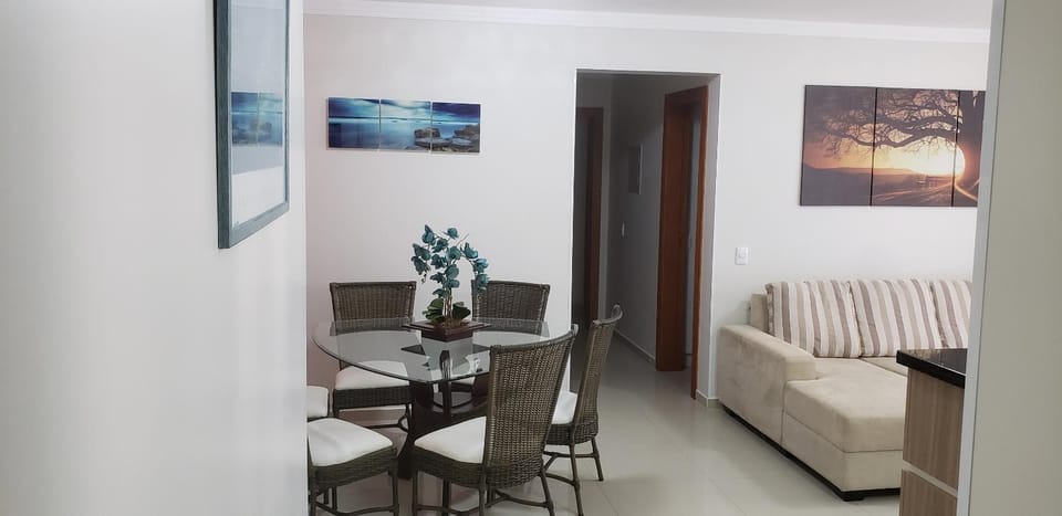 Excelente apto 3 quartos em Bombas, 100 metros do mar e 2 vagas de garagem Apartment in Porto Belo