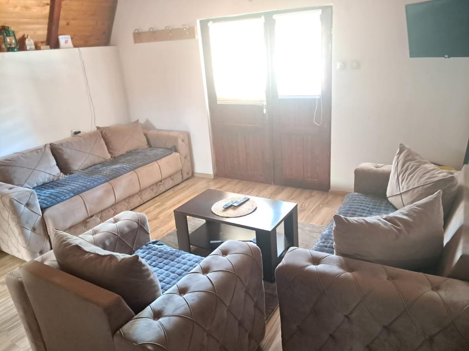 Planinska Kuća Dušan House in Zlatibor District, Serbia