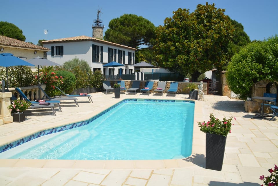 Les villas du Golf Mougins Villa in Valbonne