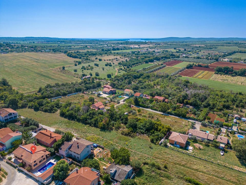 Property building, Day, Neighbourhood, Natural landscape, Bird's eye view