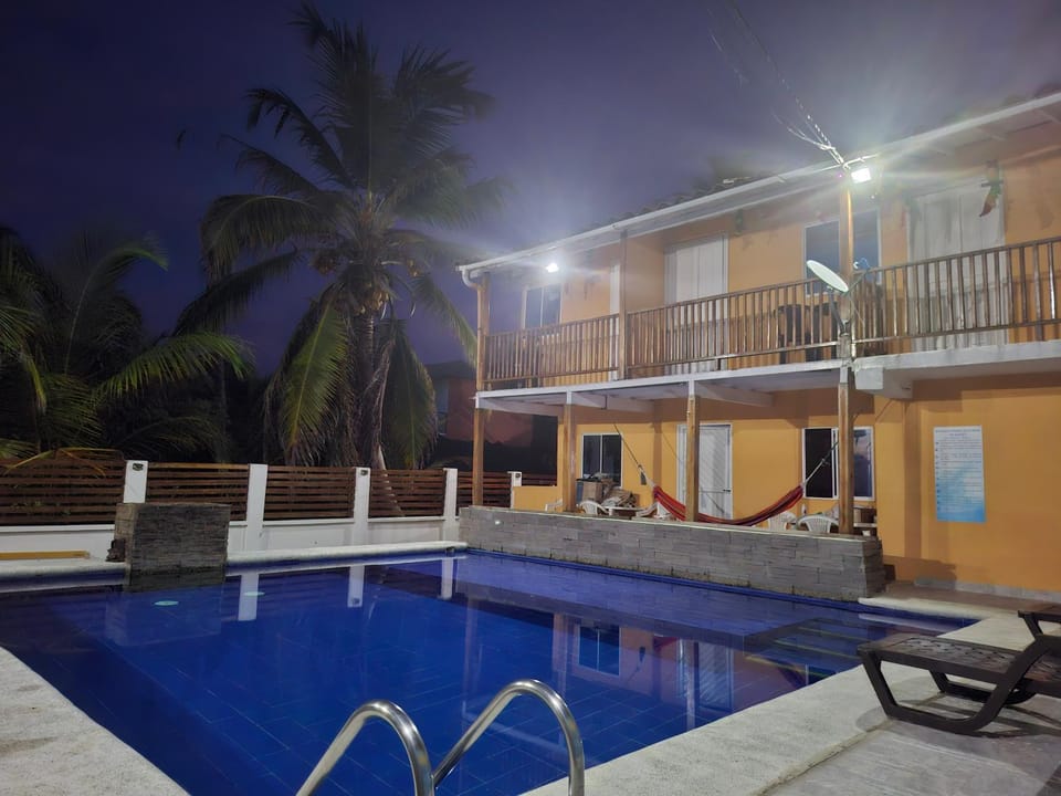 Cabaña frente al mar en moñitos, córdoba House in Colombia