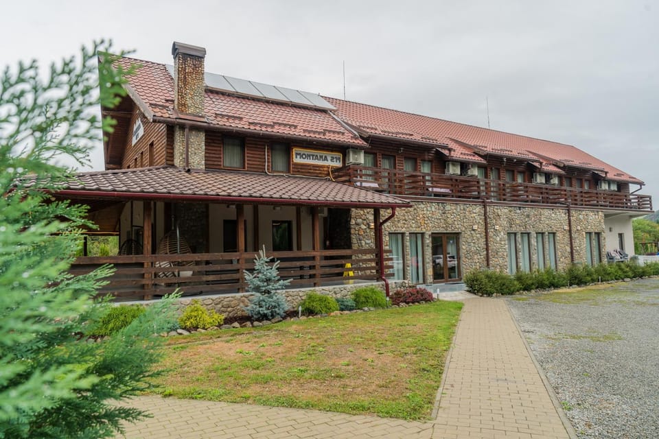 Montana 219 Bed and Breakfast in Cluj County