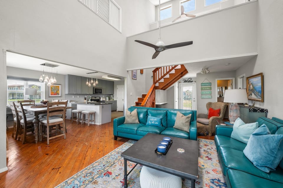 8 Bells SB730 House in Port Aransas