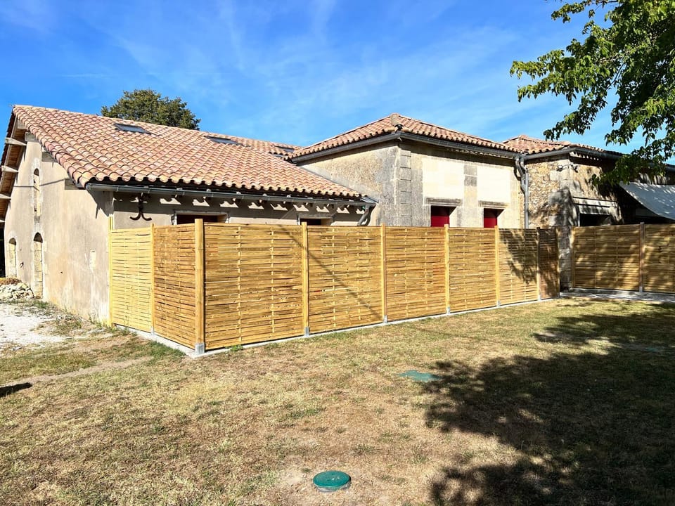 Facade/entrance, Garden