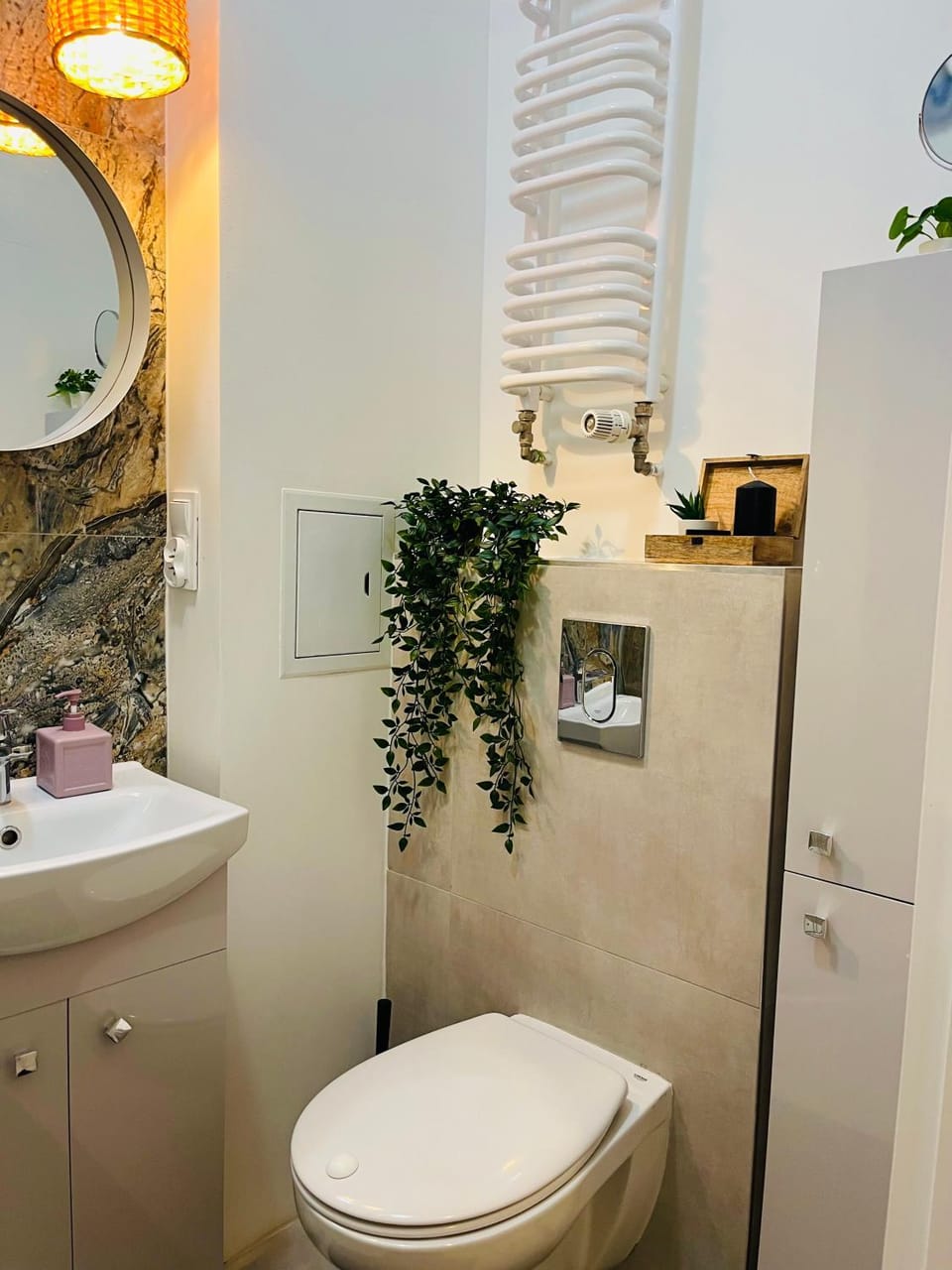 Toilet, Bathroom