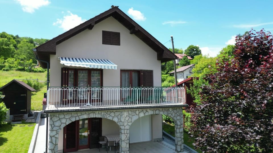 Kuća za odmor VB-IDRO Villa in Slovenia