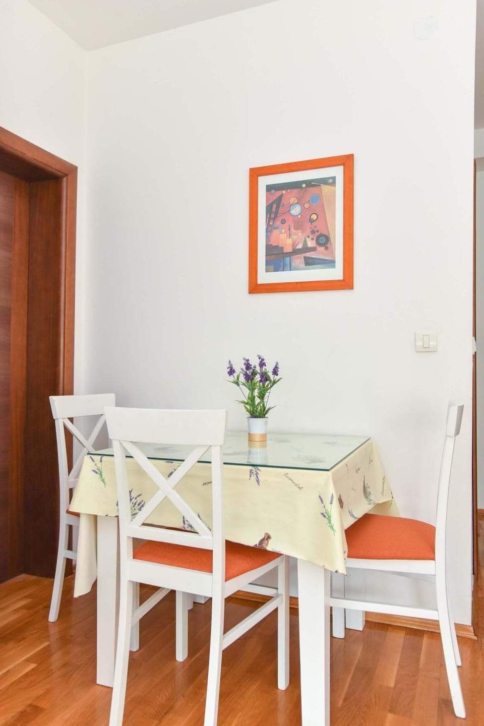 Modern Studio 200m from the Beach Apartment in Budva