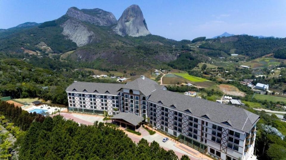 Property building, Nearby landmark, Natural landscape, Bird's eye view