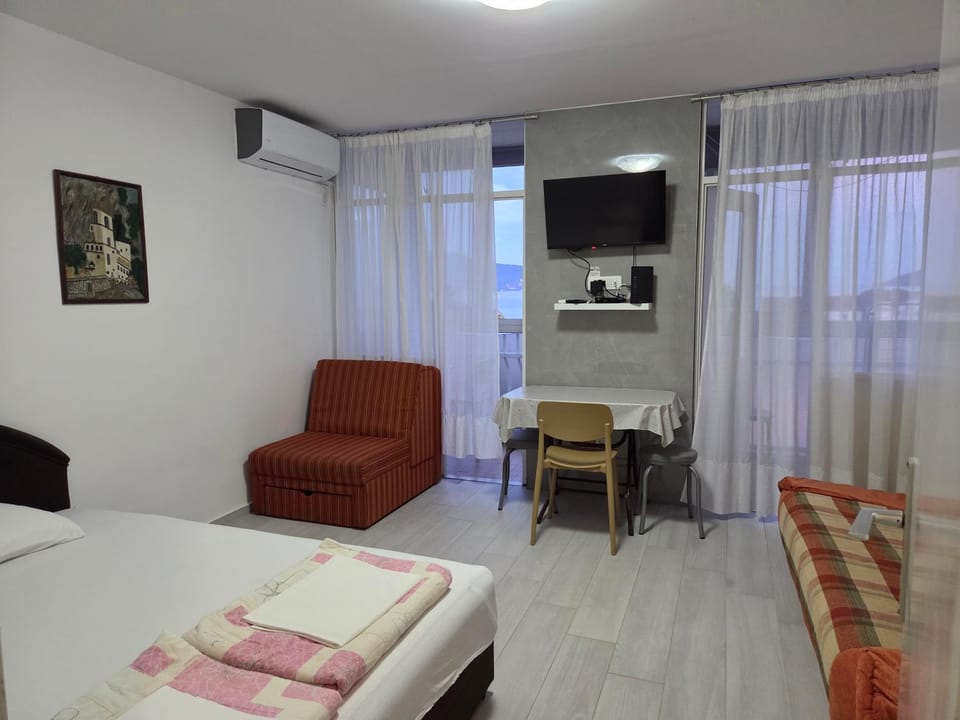 Garsonjera - centar Igalo Apartment in Dubrovnik-Neretva County