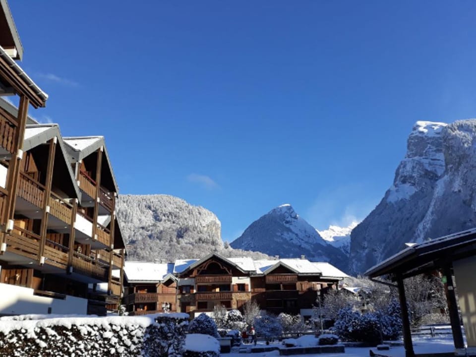 Studio duplex lumineux au centre de Samoëns avec parking - FR-1-624-58 Apartment in Samoëns