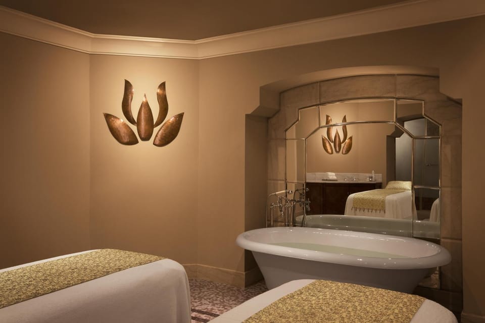Massage, Spa and wellness centre/facilities