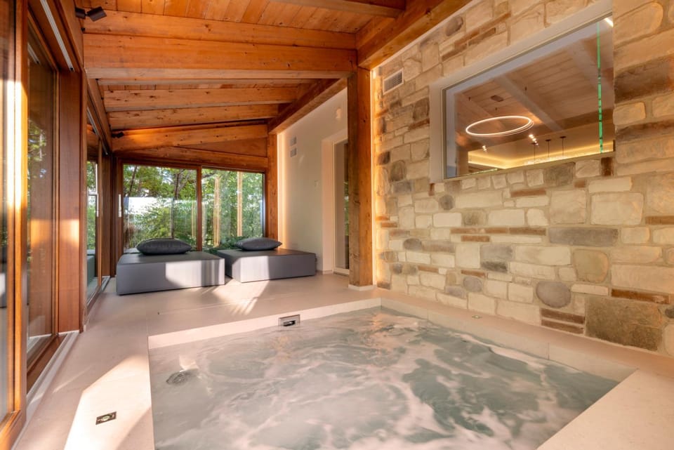 Hot Tub, Spa and wellness centre/facilities, Swimming pool, Open Air Bath, Public Bath
