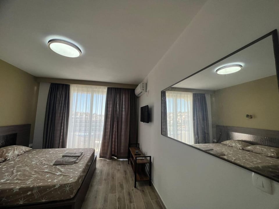 Apartments San with Sea View Bed and Breakfast in Ulcinj Municipality