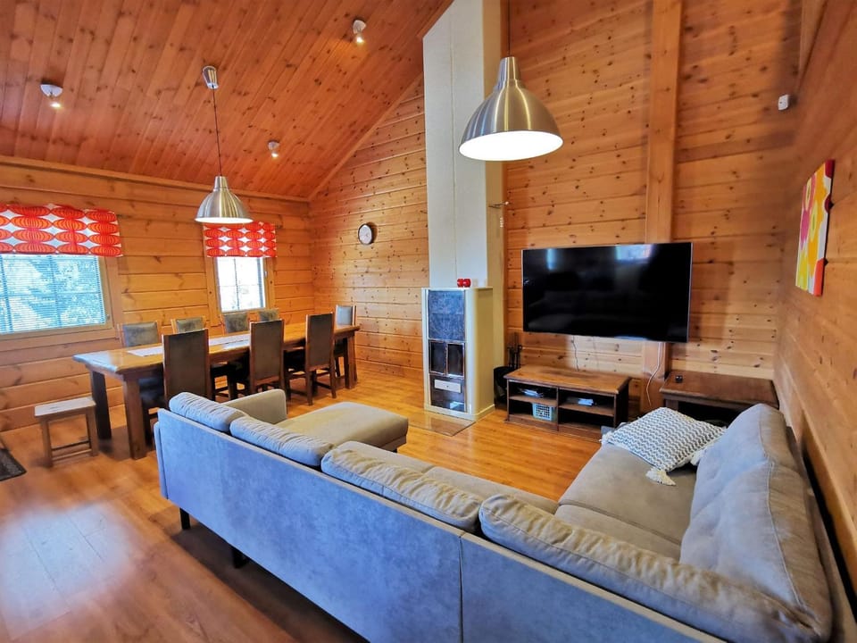 Huvikallio B House in Lapland