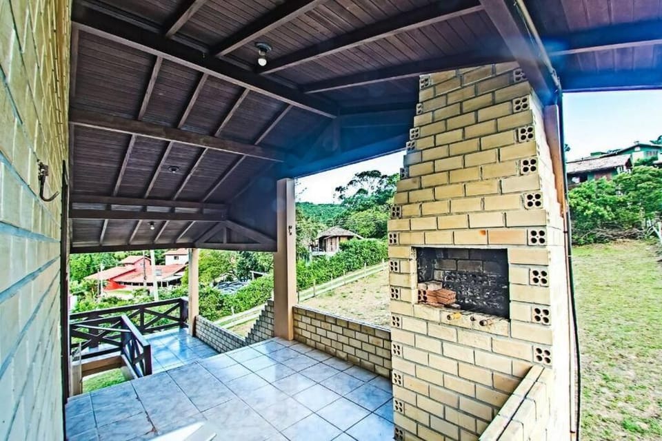 Morada Coqueiral do Rosa II House in Imbituba
