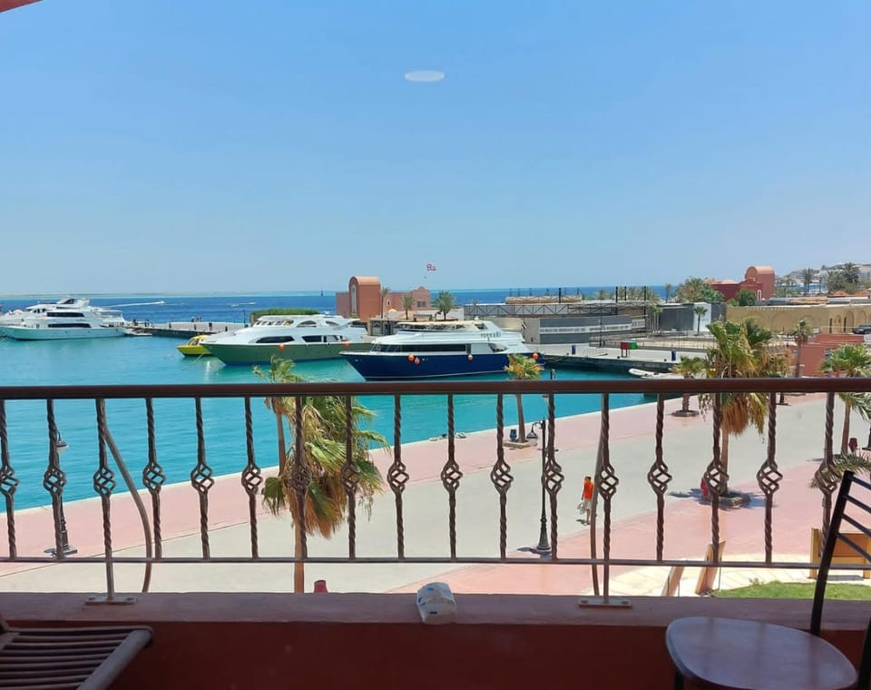 Balcony/Terrace, Landmark view, Sea view