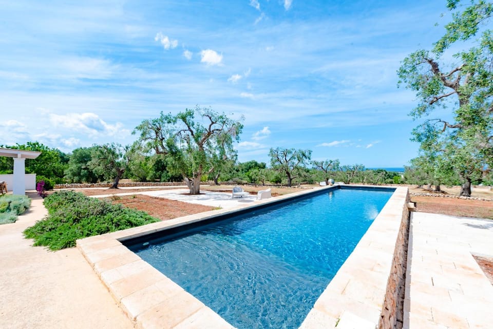 Property building, Swimming pool