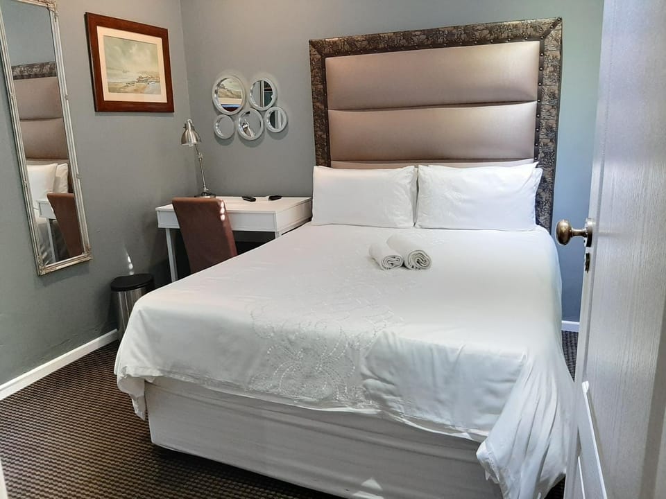 VIRGINIA TOWNHOUSE Bed and Breakfast in Eastern Cape