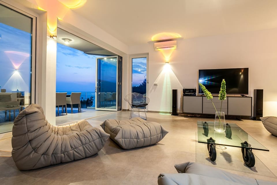 Villa Style and Sea Villa in Dubrovnik-Neretva County