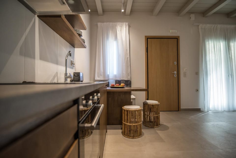 Averta Rondo House in Lefkada