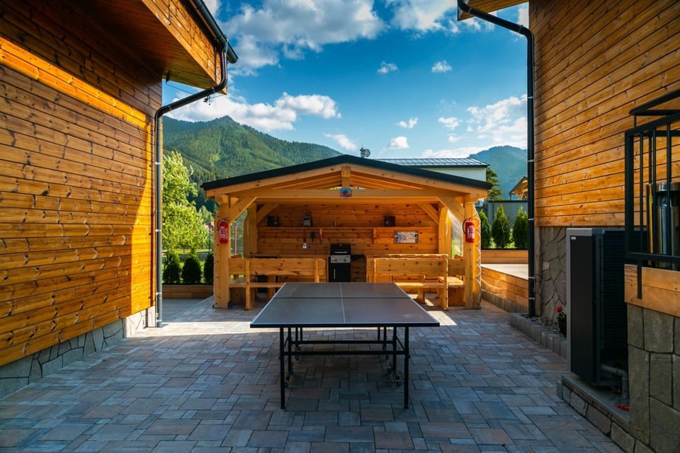 Property building, BBQ facilities, Mountain view, Sports