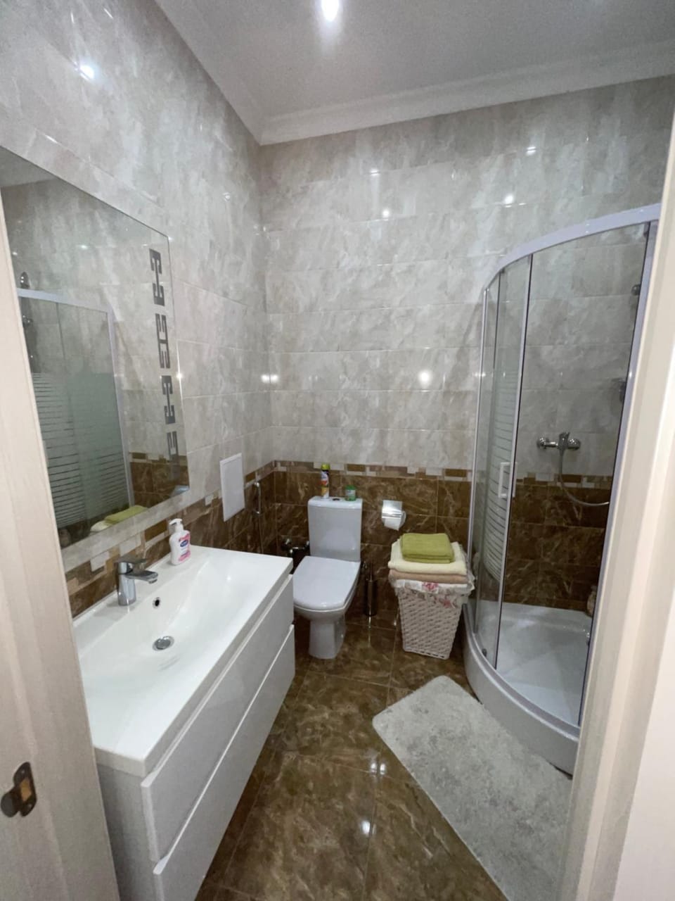 Sea View Kadorr Suite Apartment in Odessa