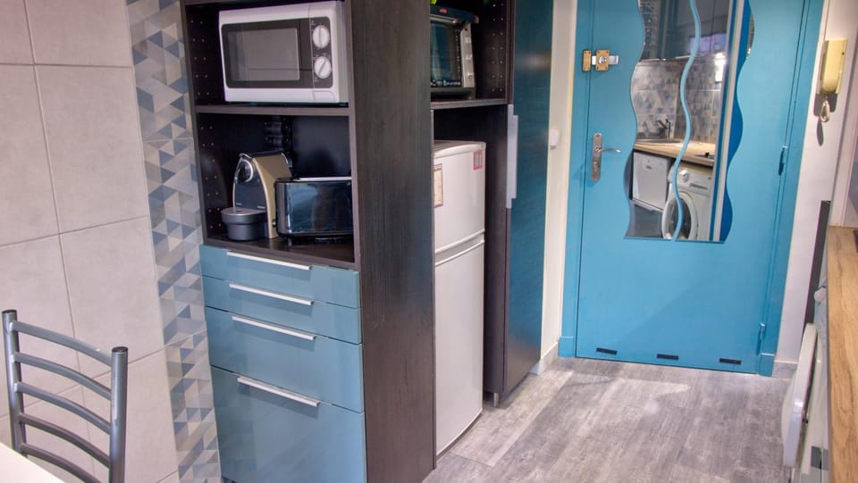 Coffee/tea facilities, Kitchen or kitchenette