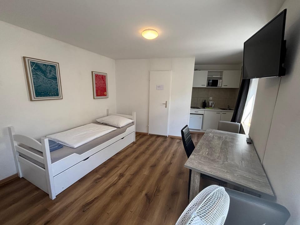 Haus zur Eiche Private 1 Zimmerstudios Apartment in Chur