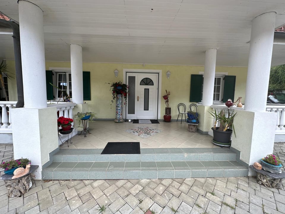Villa Mercedes Bed and Breakfast in Hungary