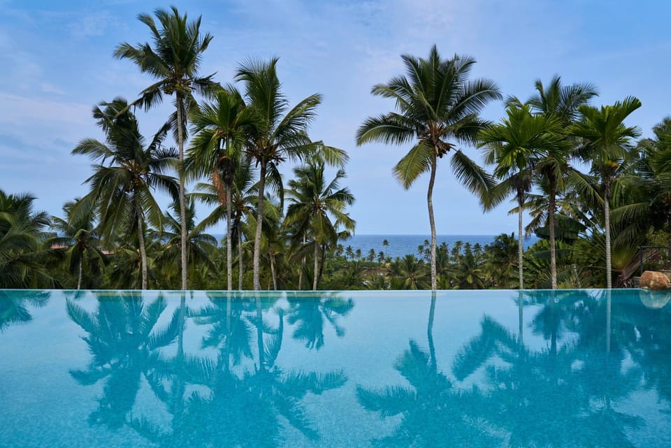 Pool view, Swimming pool